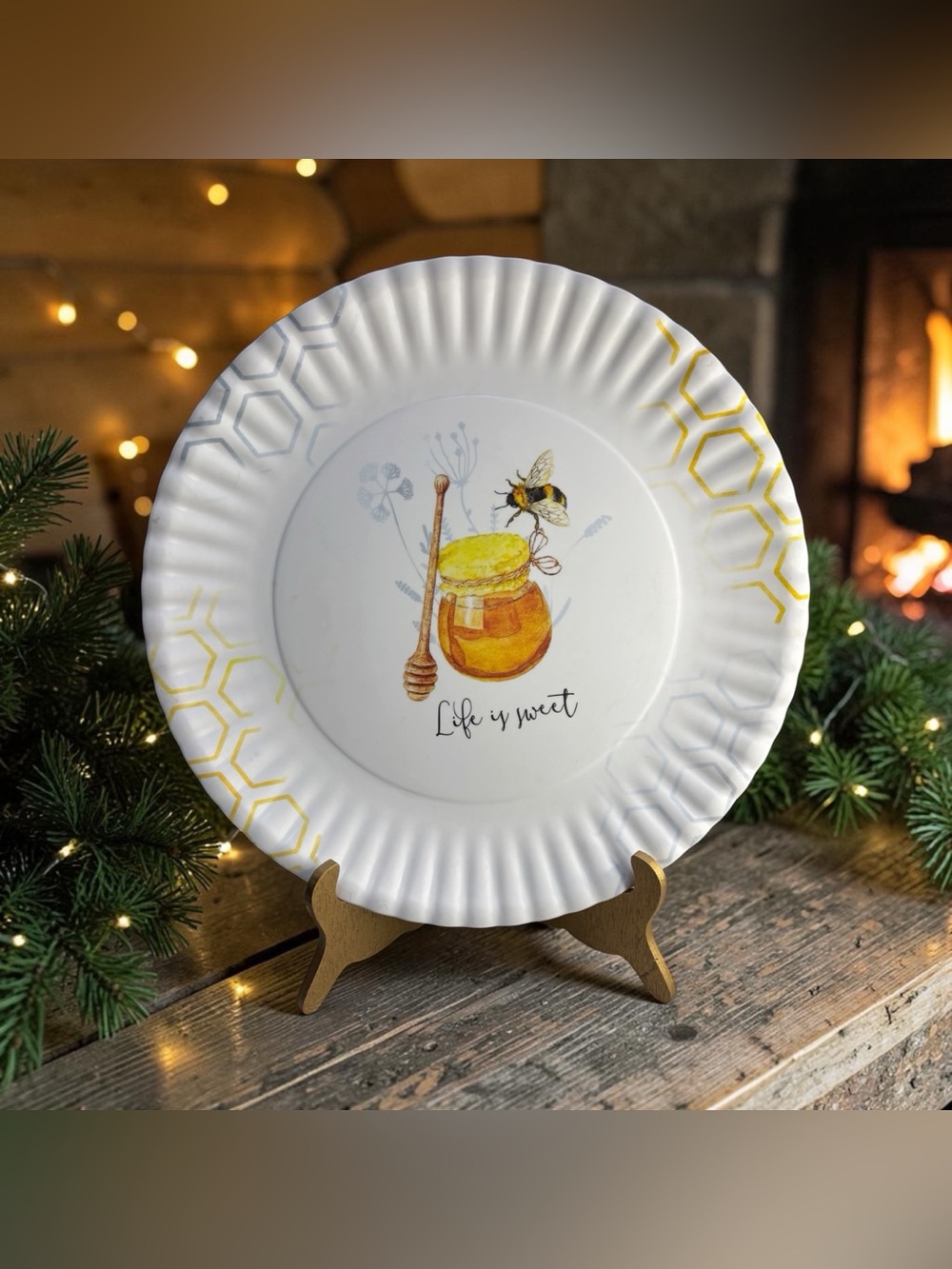 Rachel Ashwell The Farmhouse Life is Sweet Melamine Platter 16” Across Honey Bee